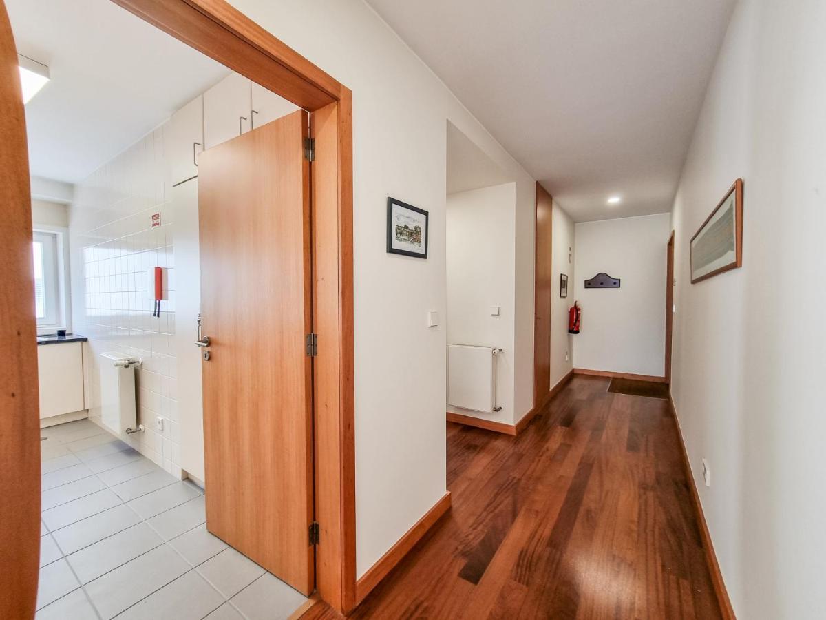 Sweet Living Viana - City Centre Apartment With Garage Виана до Кастело Екстериор снимка