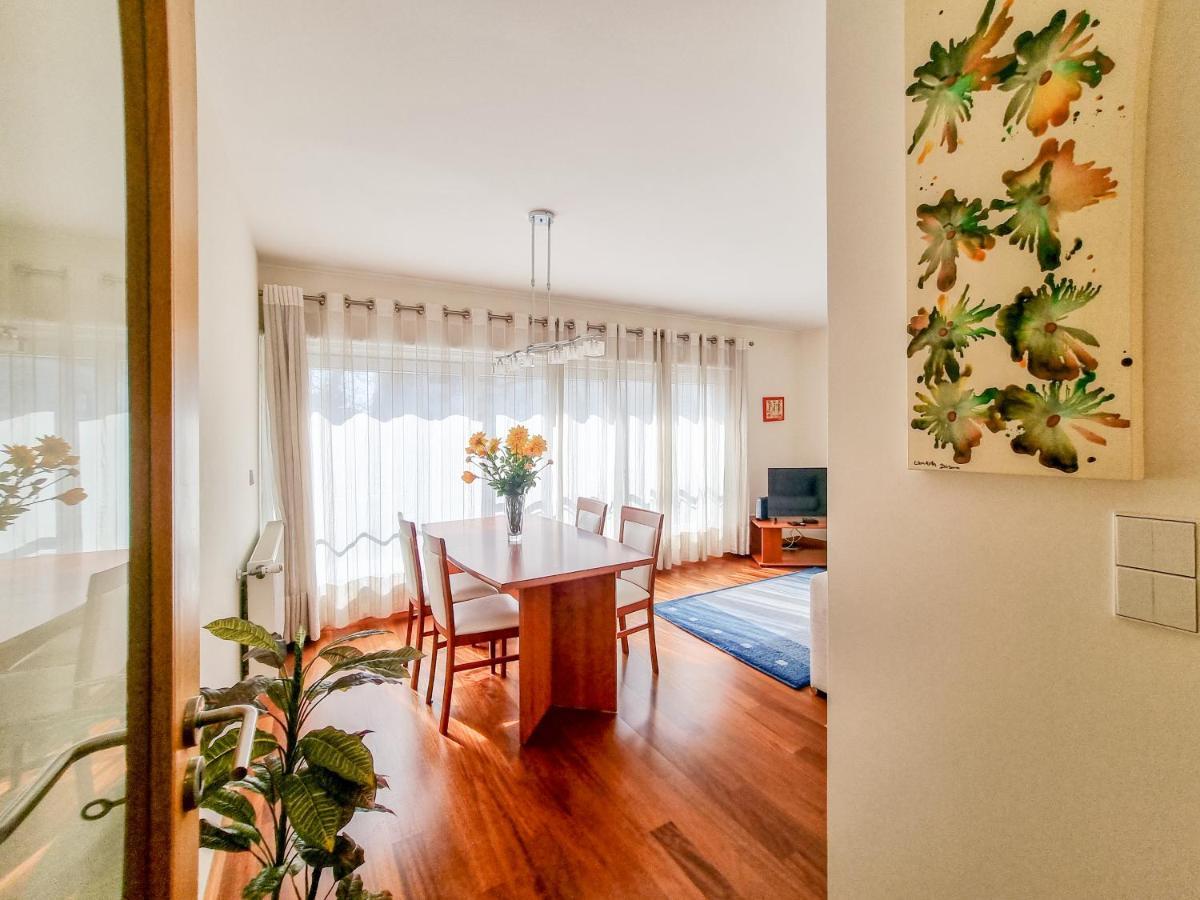 Sweet Living Viana - City Centre Apartment With Garage Виана до Кастело Екстериор снимка