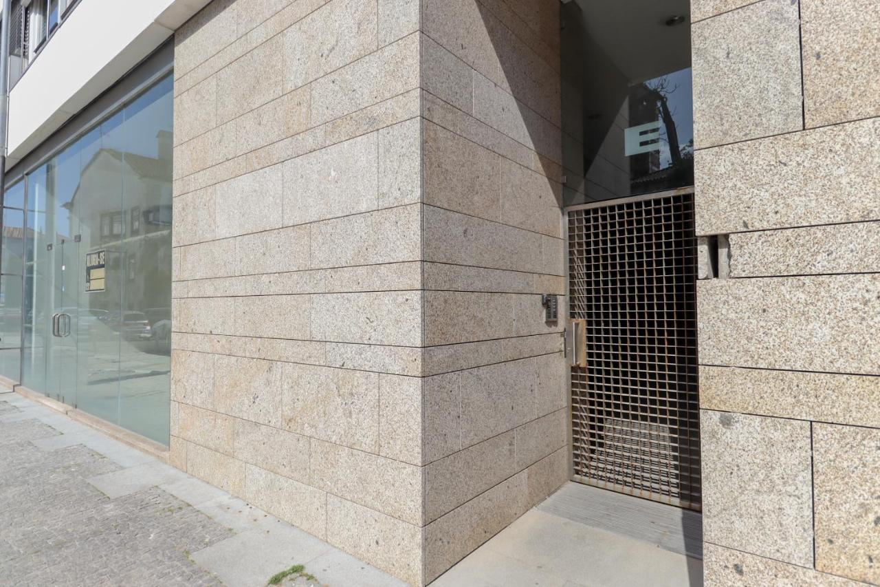 Sweet Living Viana - City Centre Apartment With Garage Виана до Кастело Екстериор снимка